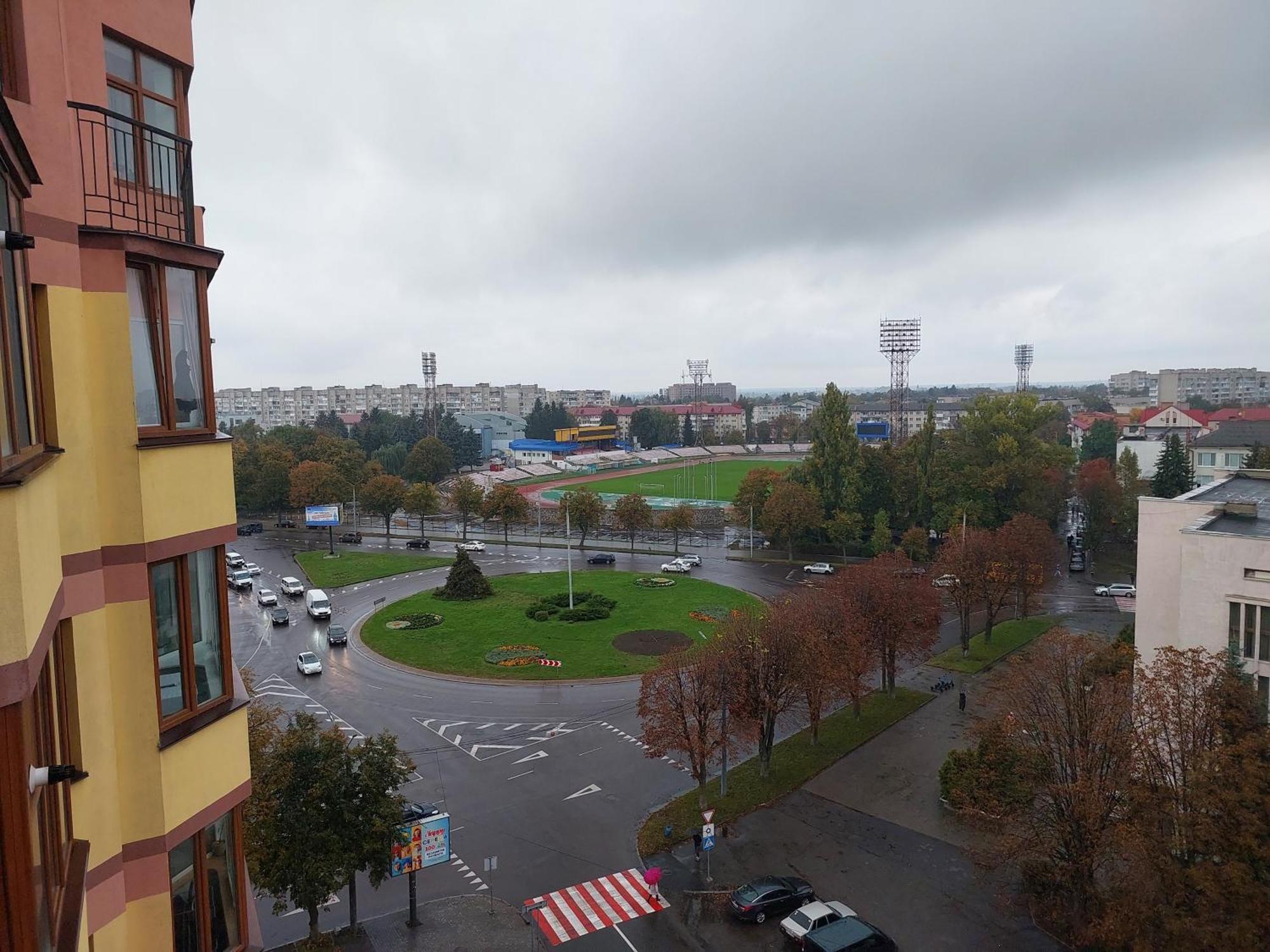 Романтичні Апартаменти У Центрі Lutsʼk Eksteriør billede